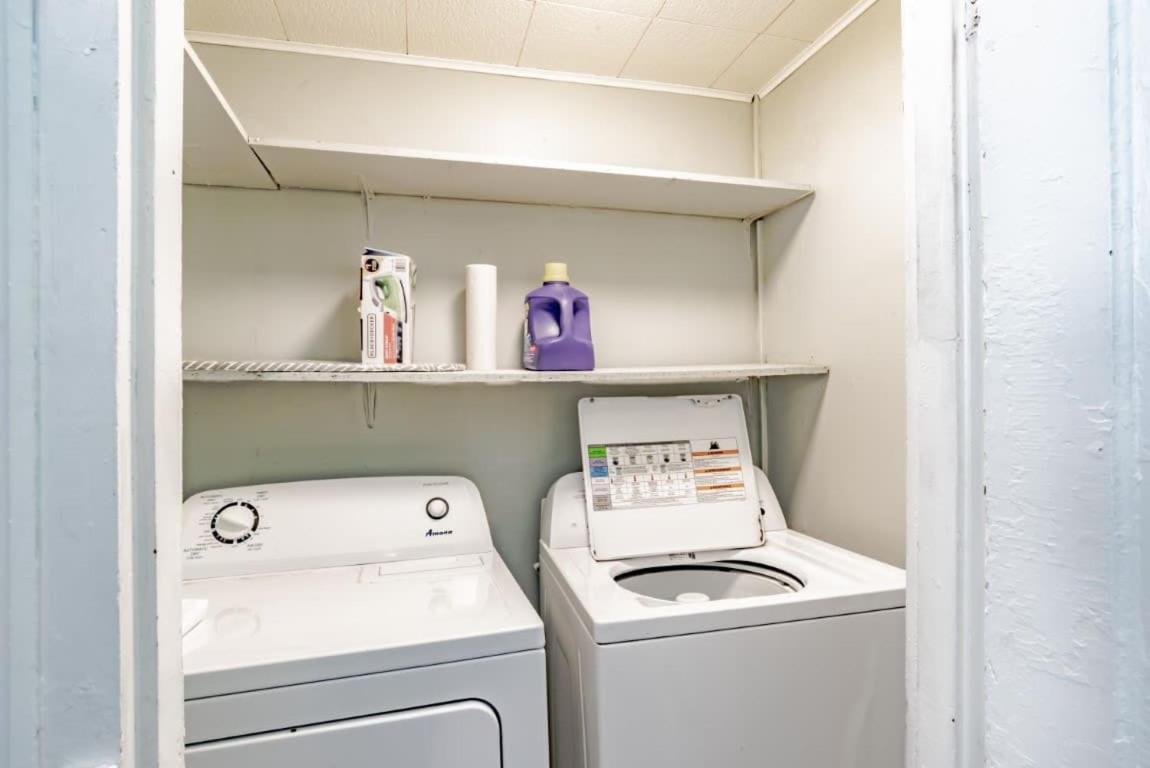 Mins From Downtown & Dining, Dauphin Darling 2 Appartement Mobile Buitenkant foto