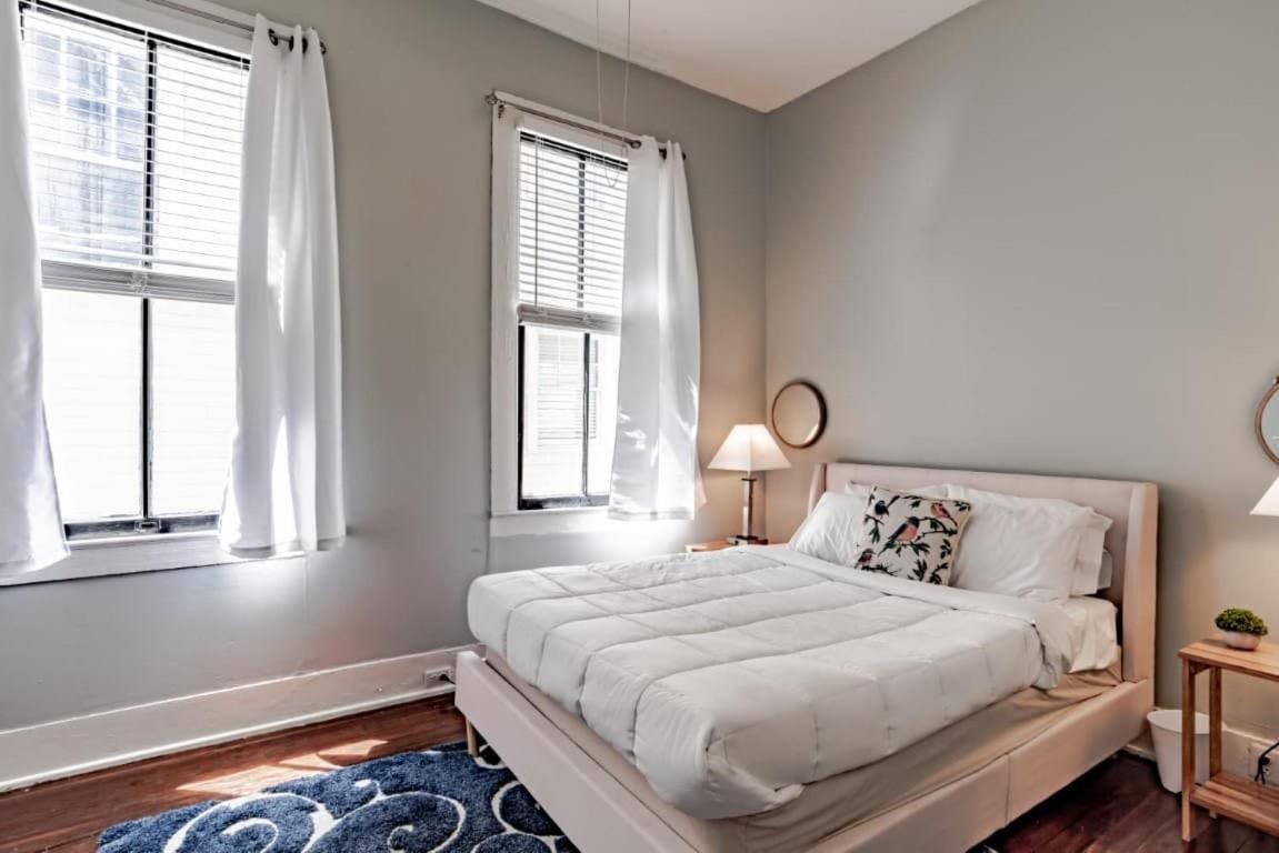 Mins From Downtown & Dining, Dauphin Darling 2 Appartement Mobile Buitenkant foto