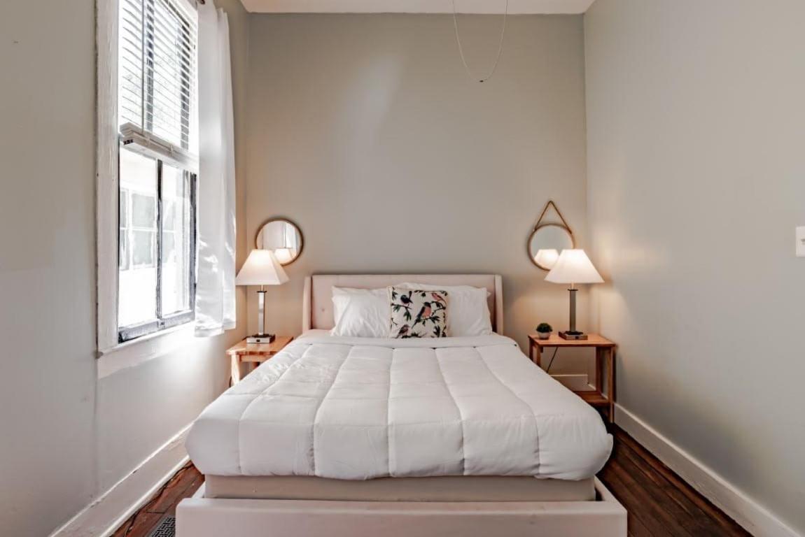 Mins From Downtown & Dining, Dauphin Darling 2 Appartement Mobile Buitenkant foto