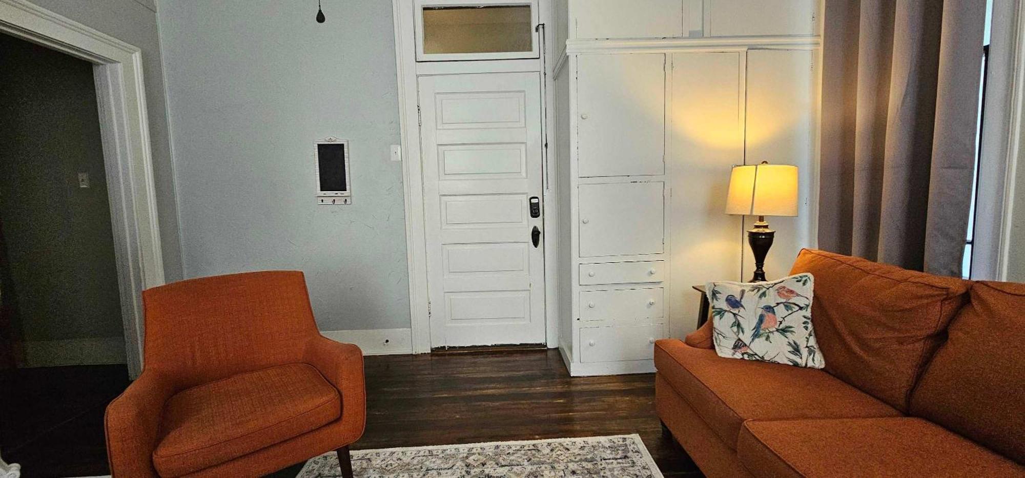 Mins From Downtown & Dining, Dauphin Darling 2 Appartement Mobile Buitenkant foto