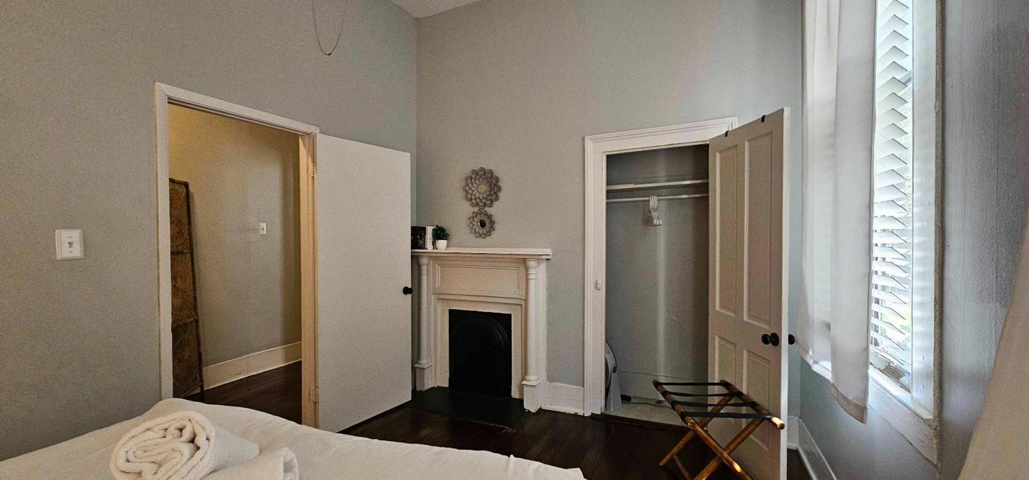 Mins From Downtown & Dining, Dauphin Darling 2 Appartement Mobile Buitenkant foto