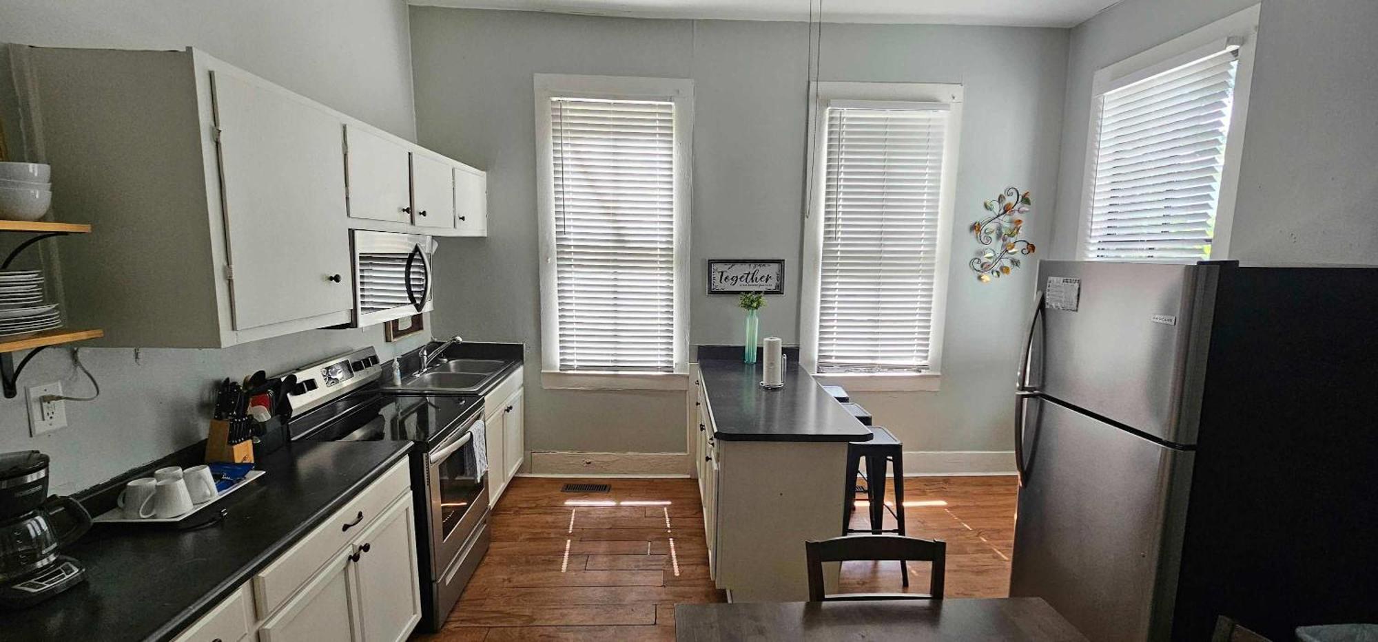 Mins From Downtown & Dining, Dauphin Darling 2 Appartement Mobile Buitenkant foto