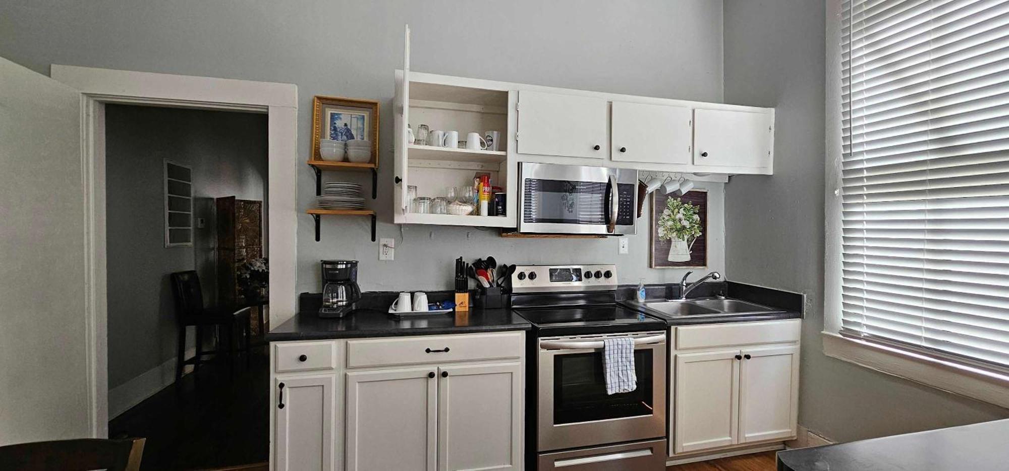 Mins From Downtown & Dining, Dauphin Darling 2 Appartement Mobile Buitenkant foto